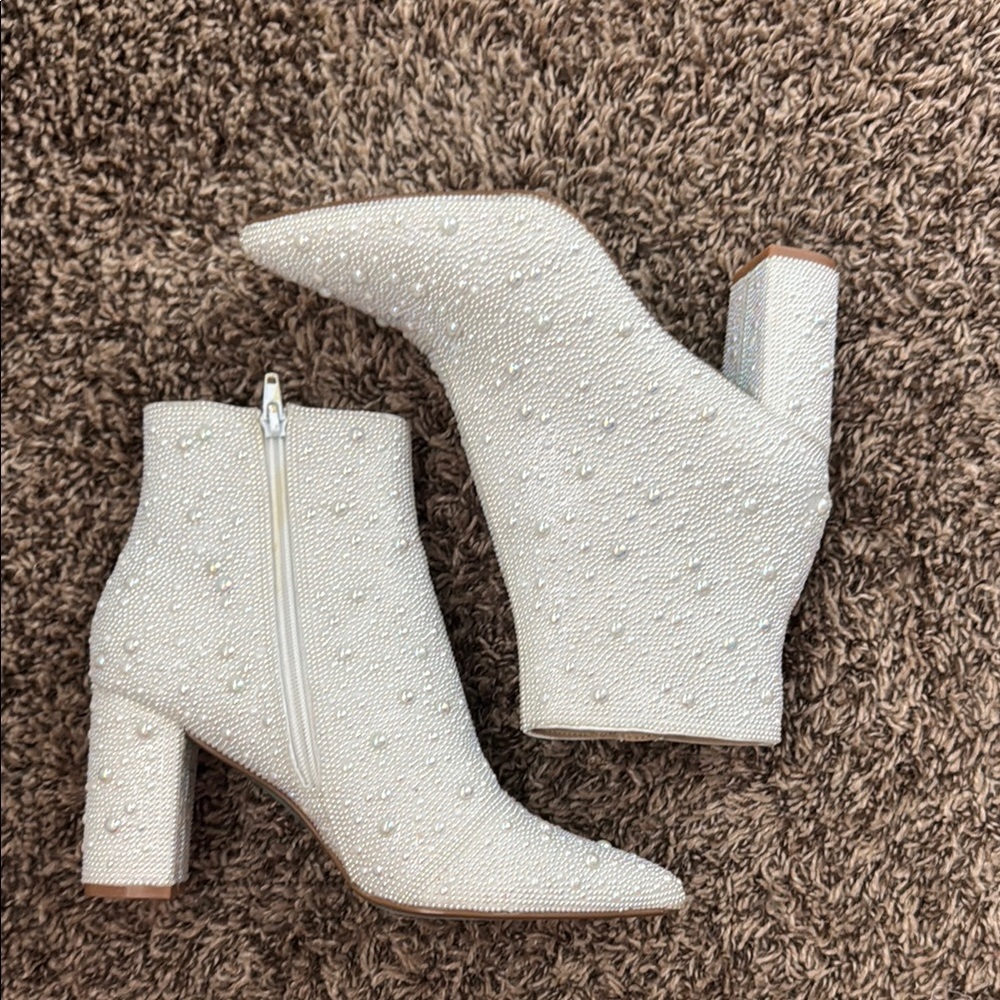 Elegant Pearl-Embellished White Ankle Boots